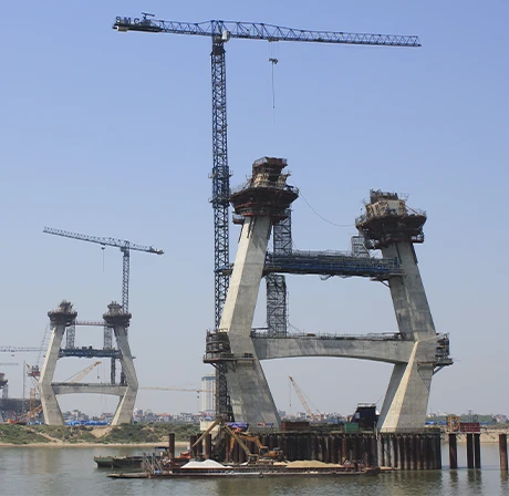 Grúas torre comanza