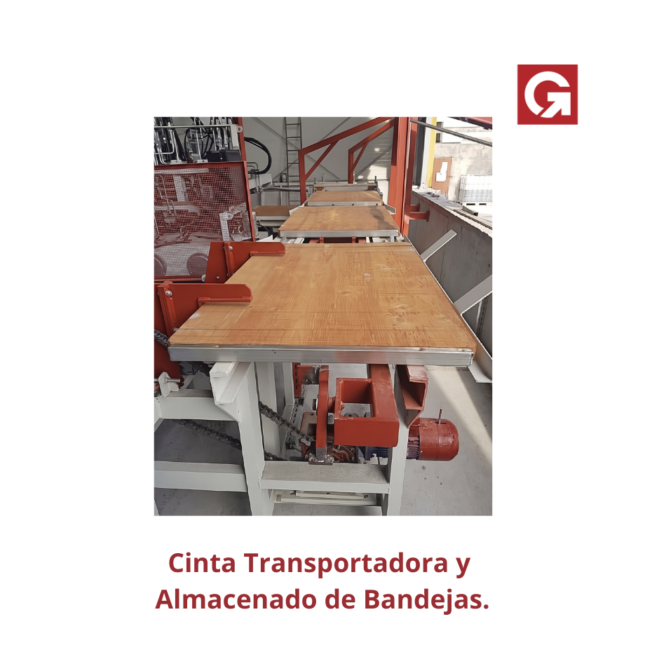 Cinta transportadora y almacenado de bandejas.